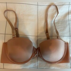 Victoria’s Secret Illusions Smooth Uplift Strapless Bra.